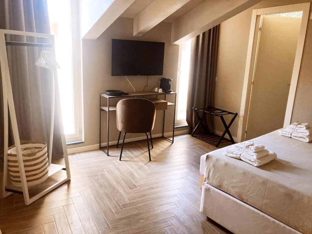 Gatto Bianco Rooms 42 베르가모 외부 사진