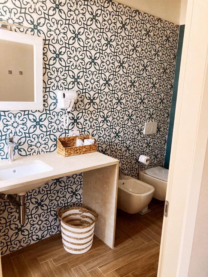 Gatto Bianco Rooms 42 베르가모 외부 사진