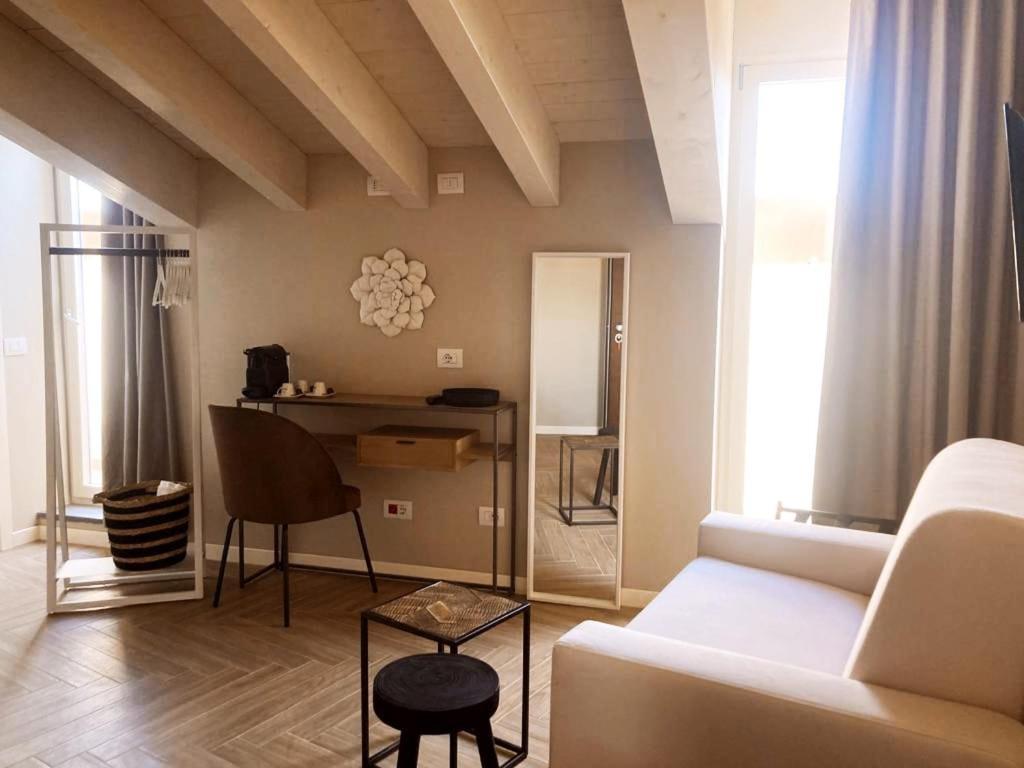 Gatto Bianco Rooms 42 베르가모 외부 사진